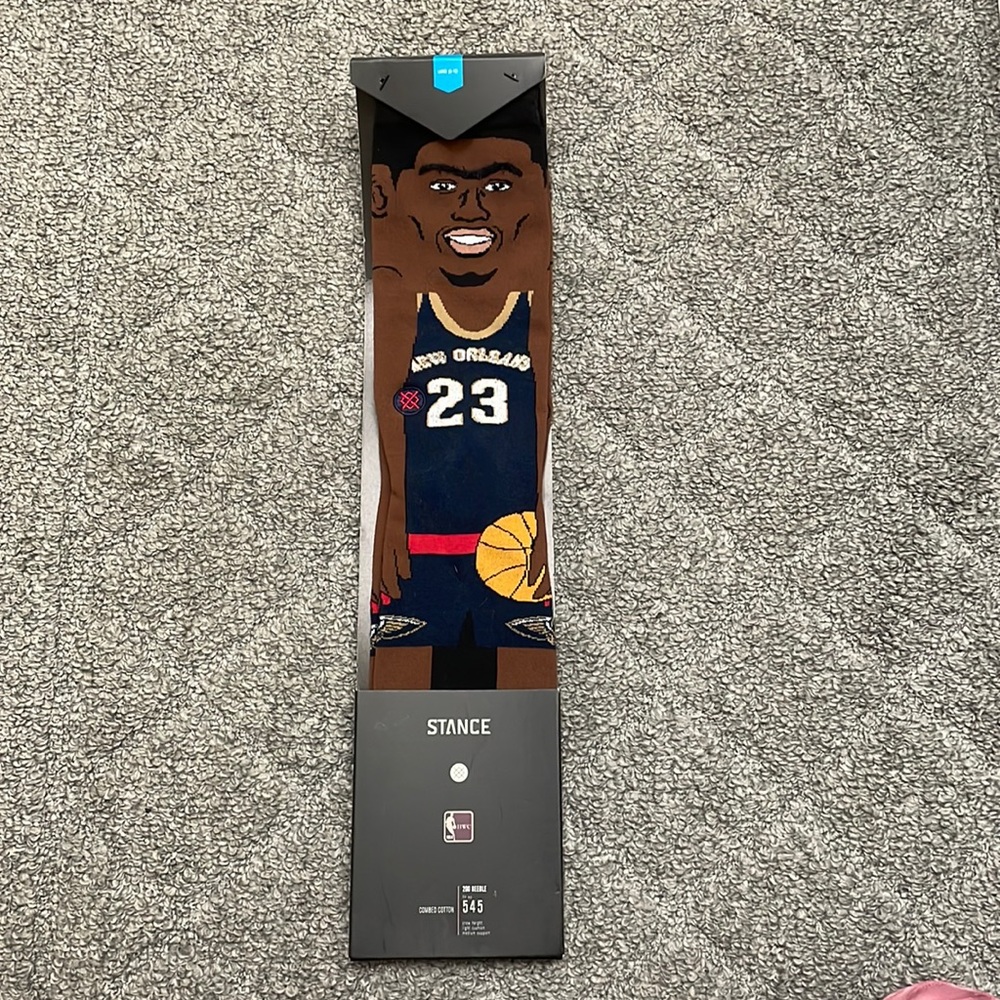 Stance crew socks
Anthony Davis